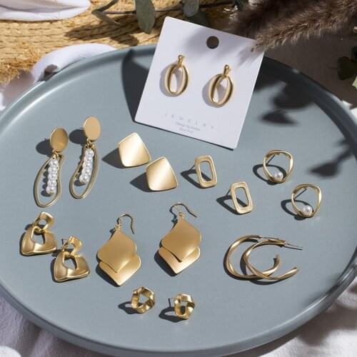 Fashion Metal Statement Earrings 2020 Retro Gold Color Geometric Drop Earrings for Women Hanging Dangle Earring Earring Jewelry