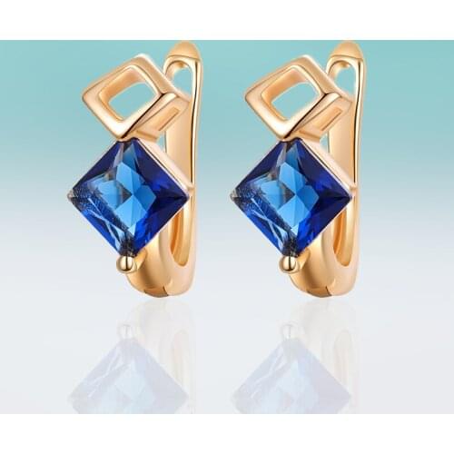 New Simple Small Classic Square MultiColor Cubic Zirconia Stud Earrings for Women Jewelry Wedding Party Gifts High Quality