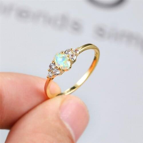 Fashion Round Crystal Stone Engagement Ring Luxury Female White Oval Opal Ring Vintage Gold Color Thin Wedding Rings For Women