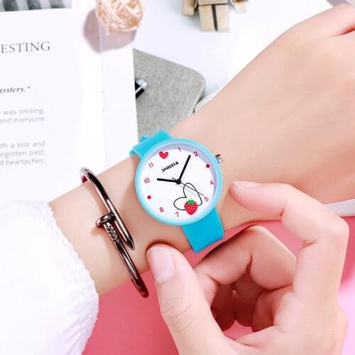 Ladies Quartz Watch Girly Candy Color Female Student Jelly Watch Girl Heart High School Student Love Strawberry Watch Relógio