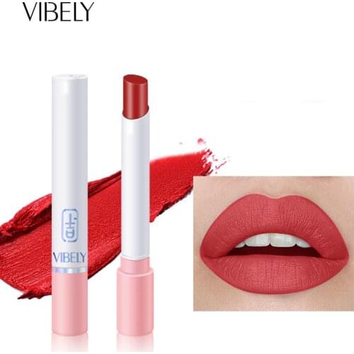 4 Colors Lipstick Cosmetics Lipstick Set Lip Tint Lip Gloss Waterproof Matte Long Lasting Makeup New 2021