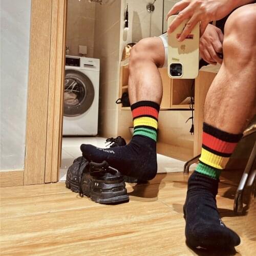 Fashion Red Rainbow Striped Black Sock Gay Top Vers Bottom Sexy Men Sports Tube Football Streetwear Comfortable Wedding Socks