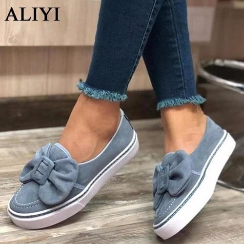 Womens Bowknot Shoes 2021 Autumn New Flock Slip On Ladies Sneakers 35-43 Size Cute Pointed Toe Walking Female Casual Shoes