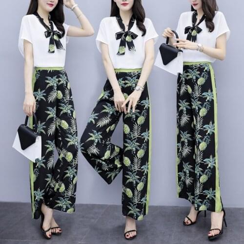 Summer Temperament Two Piece Set Top And Pants Printed Fashion Ensemble Femme Survetement V-neck Loose Year-old Female Costume