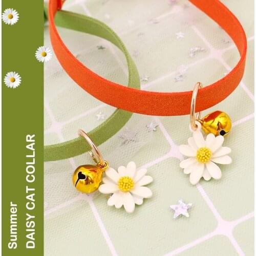 Cat Collar with Bell Floral Pattern Flower Daisy Pendant Adjustable Safety Breakaway Kitten Collars for Pets Cats Kitty Puppy