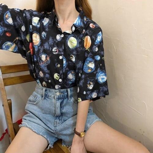 Women Retro Cartoon Planet Print Blouse Shirt Summer Short Sleeve Lapel Shirt Women Tops 2019 New Loose Casual Blouses Blusas