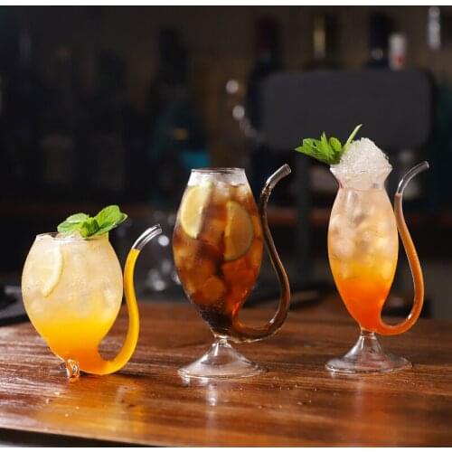 2020 Bar Creative Funny Heart Suck Blood Tubularis Cocktail Glass Bloodsucker Red Wine Straw Cup Martini Special Drinks Vessel