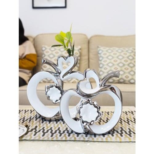 Minimalist Lucky Apple Ceramic Ornament Fengshui Home Furnishing Decoration Crafts Cafe Desktop Room Figurines Accessories Decor