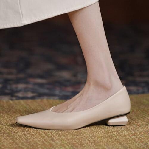 Women Boat Shoes Pointed Toe Dress Shoes Low Heels Pumps Ol Office Woman Shoes Shallow Zapatos Mujer Black Spring Autumn 9341G