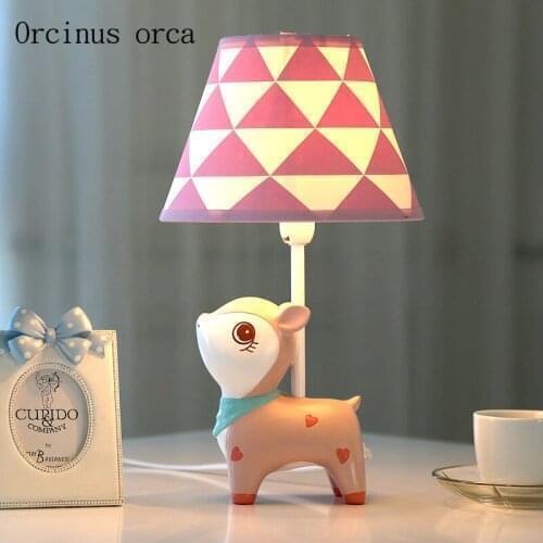 Cartoon deer LED desk lamp childrens room bedside lamp bedroom Birthday gift warm sweet deer desk lamp free shipping