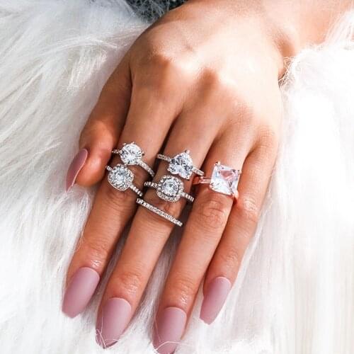 New 2021 Trendy Crystal Engagement Design Hot Sale Rings For Women AAA White Zircon Cubic elegant rings Female Wedding jewelry