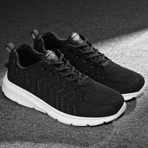Shoes mens sports shoes spring and autumn new outdoor lightweight comfortable mesh breathable casual running shoes large size