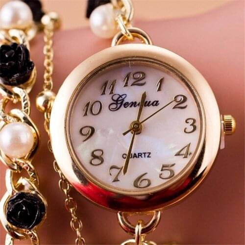 Simple Women Wrist Watch Bracelets2018 New Pearl Bracelet Wound Korean Form Analog Display Women Student Fashion Quartz Watches