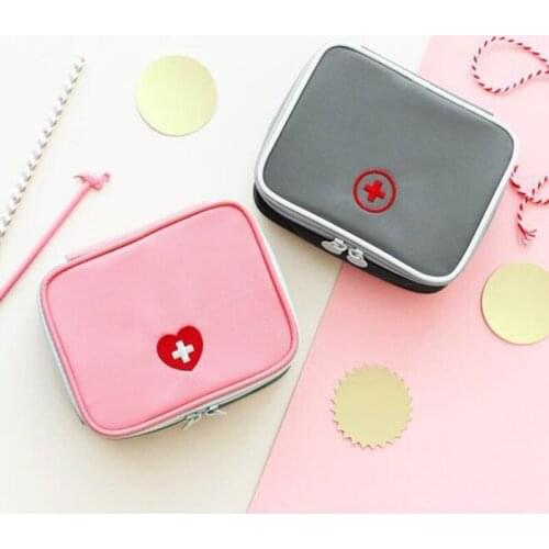 Outdoor Travel First Aid Kit Pouch Camping Hiking Medical Emergency Package Portable Emergency Kits Travel Storage Bags