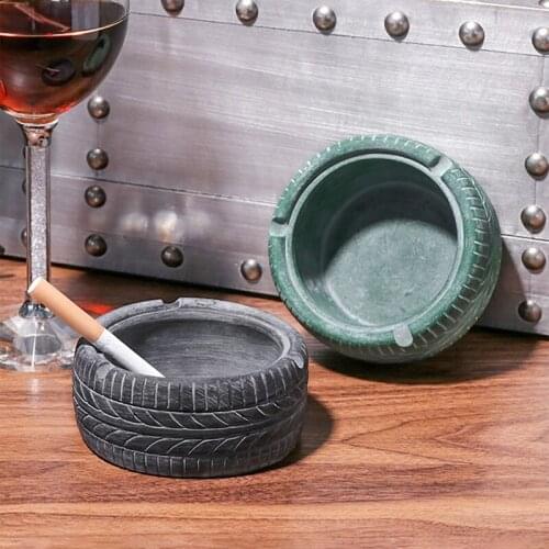 New Hot Resin Ashtray without Lid Creative Tire Tyre Shaped Ashtray with Rest Slot Home Decor for Office Bar