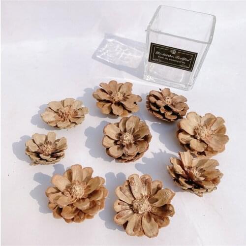 Pine Cone Ornaments Pine Cone Christmas Decoration Ornaments Handmade DIY Materials For Kindergarten