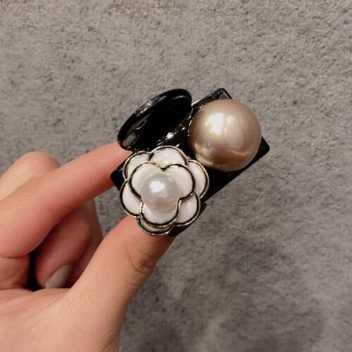 Classic Camellia Small Hair Claws Elegant Flower Cute Cherry Pearl Hairpins Hair Clips for Women Girls Hairgrip Hair Accessories