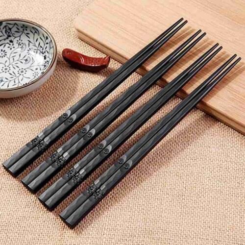 1 Pair Japanese Chopsticks Alloy Non-Slip Sushi Food Sticks Chop Sticks Chinese Gift Reusable Dropshipping