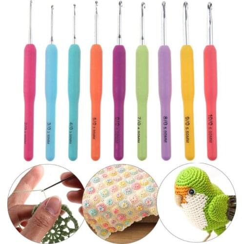 9Pcs/lot Aluminum Crochet Hooks Plastic Handle Crochet Knitting Needles Hook Craft DIY Sweater Knitting Tool