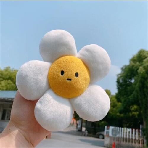 Cute Sun Flower Car Key Chain New Sunflower Plush Keychain Women Ladies Bag Pendant Accessories Keyring Girl Gift