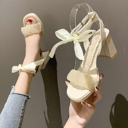 2021 Summer New Womens Sandals Simple Flat-bottomed Comfortable Breathable Womens Shoes High-heeled Sandals T907