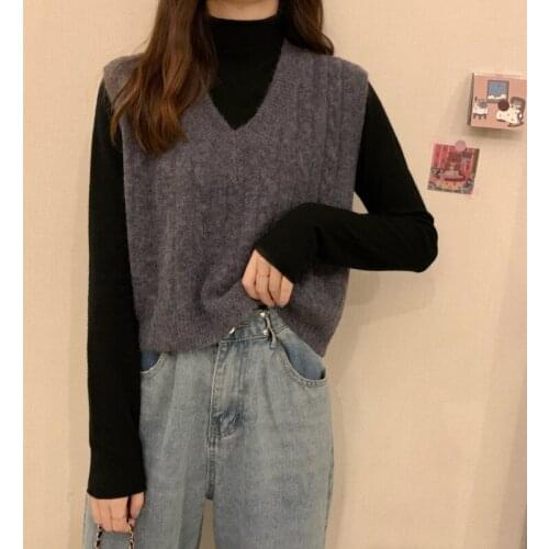 AECU Knitted Vest Sweater Women Sleeveless Pullover Elasticity Sweater V-neck Loose Female Casual Oversized Knitted Vest 2021
