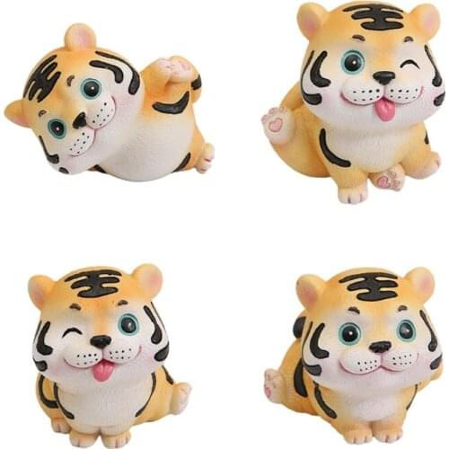 Cute Tiger Ornaments Micro Landscape Miniature Figurine Resin Craft Gift Desktop Garden Decorations M6CE