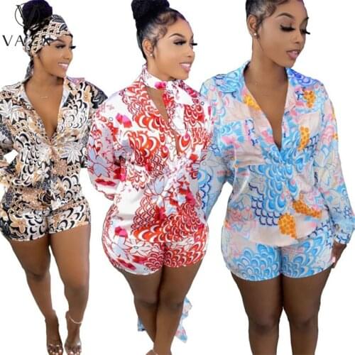 VAZN 2021 Hot Sales Energy Regular Daily Tracksuits Set Print Full Sleeve Cloth Short Pant Young Slim Women 2 Piece Set