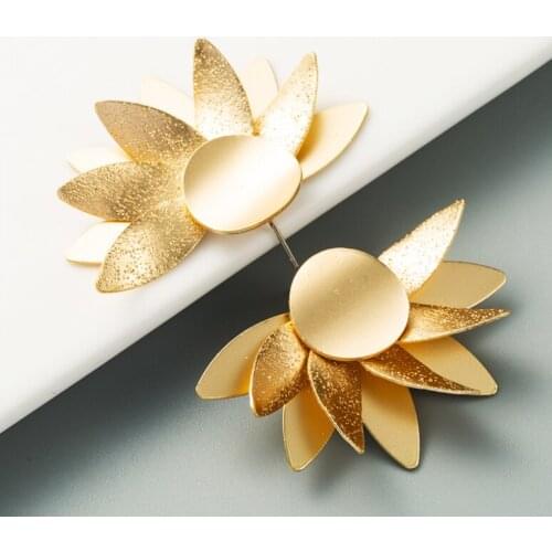 Free Shipping HER024 50 Pairs/lot 4.5 x 3 CM Alloy Floral Earrings Ear Nail Fashion Earrings Women Wearing Jewelry