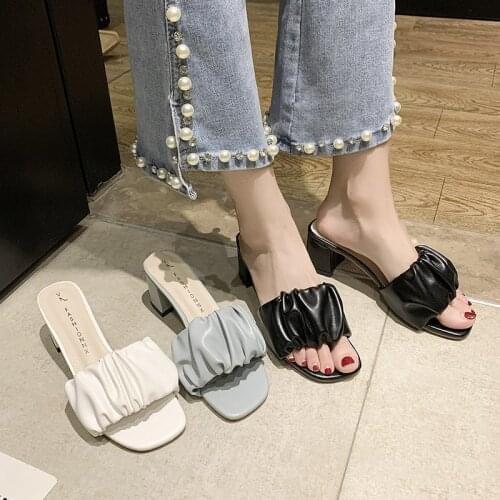 2021 Summer Slip-On Slippers Outside Fashion Hot High Heels Slippers Women Elegant Vintage Square Sandals White Shoes Women