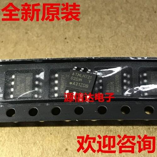 New original AT24C02D-SSHM-T screen printing: 02DM storage IC D version SOP-8 imported from stock
