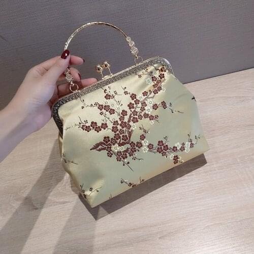 Red Color Soft Women Handbags Floral Velvet Vintage Lady Day Small Clutch Bucket Design Female Evening Bags