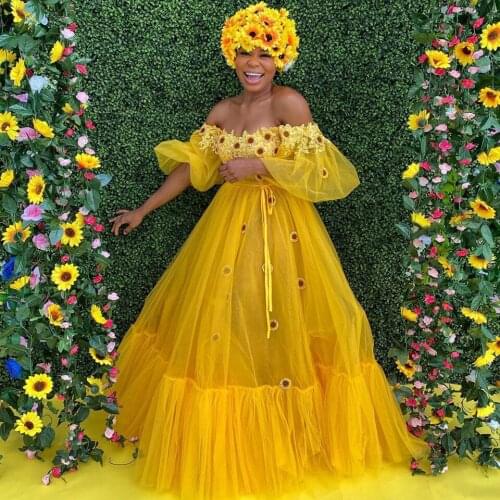 2020 Popular Lace And 3D Daisy Appliques Long Tulle Dresses Yellow Off The Shoulder Puff Sleeve Dress Birthday Party Gowns
