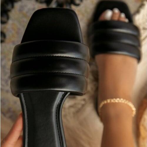 Women Slides Soft Comfortable Summer Shoes Non-slip Fashion Slippers