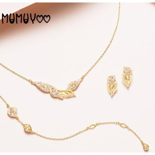 2020 new high-quality fashion romantic leaves ATELIER petal women petal spendel petal crystal pendant necklace jewelry