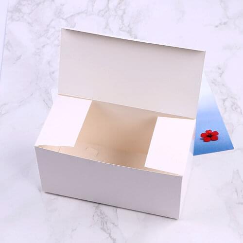 10pcs/lot White Cardboard Pastry Gift Box DIY White Paper Candy Packaging Box Wedding Favor Party Birthday Supply Box