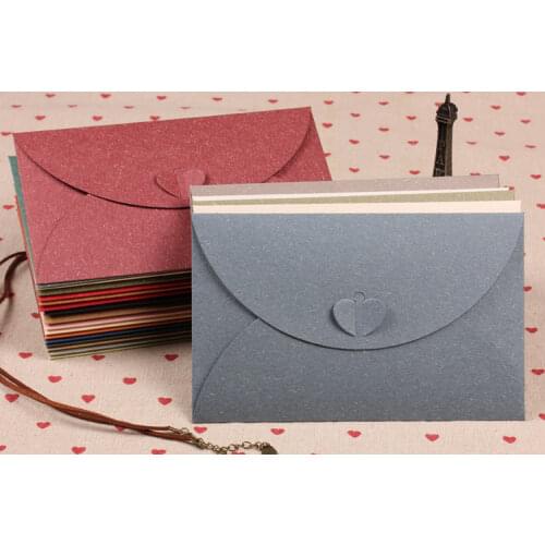 10 PCS / lot Colored heart Buckle Kraft Paper Envelopes Simple Love Retro Buckle Decorative Envelope mini Paper mailer