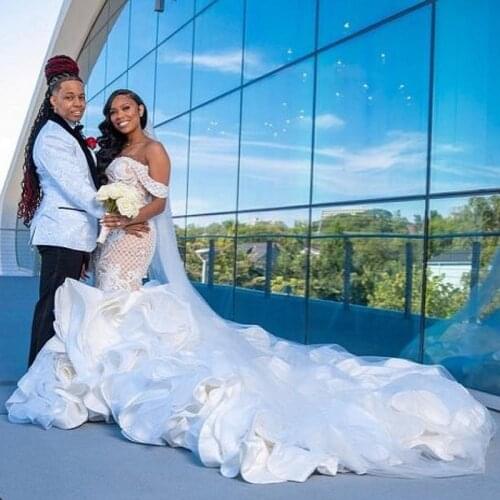 Stunning Long Wedding Dresses Ruffled robe de mariee mariage Bridal Dresses Lace Applique Organza casamento vestido de noiva