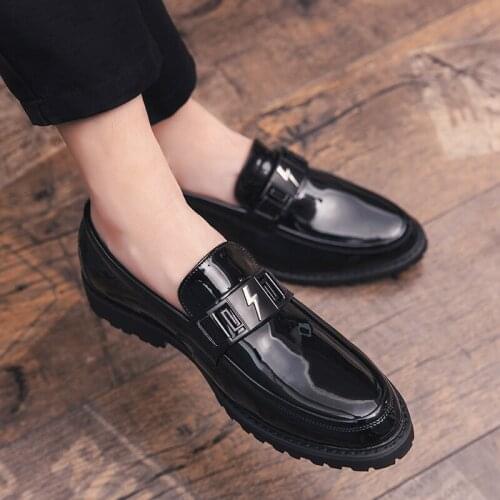 Plus Size 46 shoes men original Brogue formal shoes mens dress leather shoes authentic retro pointed Oxford mens shoes zapatos