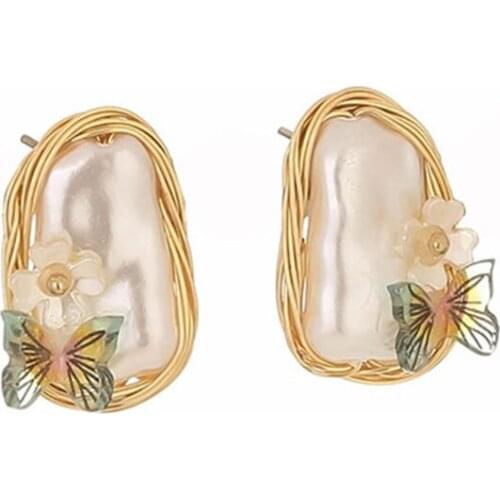 Simple Retro Fashion Earrings Elegant Wild Baroque Pearl Earrings Classic Butterfly Earrings Women Christmas Jewelry A5KE