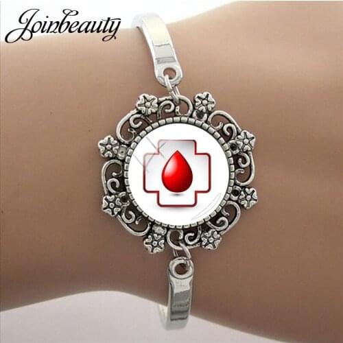 JOINBEAUTY Medical Blood Syringe Picture Bracelet Round Glass Dome Fashion Jewelry Doctors Nurses Students Graduation Gift NT261