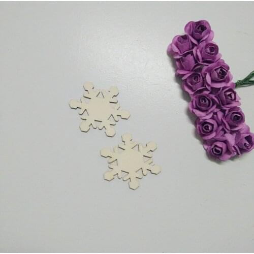 New 100pcs/bag 1.5mmChristmas Tree Hanging Ecru Snowflake Ornaments Decoration Christmas Holiday Party Home Decor 4cm B4
