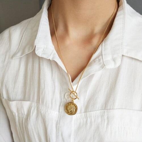 925 Silver Vintage Medusa Portrait Pendants Necklace Charm Gold Round Geometric Necklace For Women Party Holiday Jewelty