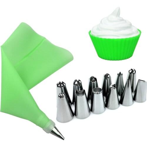 14 PCS/Set Silicone Icing Piping Cream Pastry Bag + 12 PC Stainless Steel Nozzle Pastry Tips Converter DIY Cake Decorating Tools