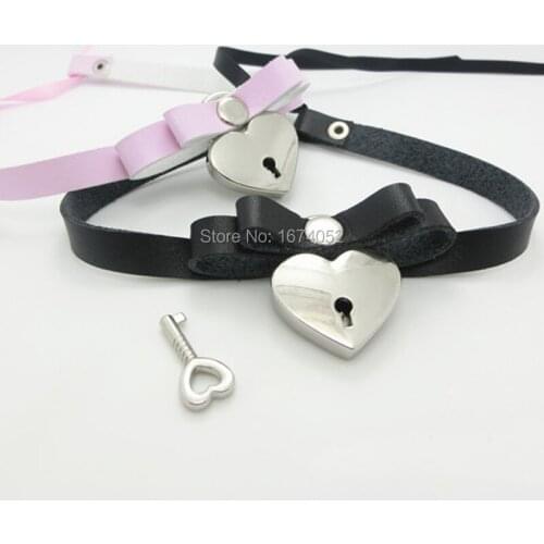 Fashion Lace Up Safe Heart Lock Key Choker Punk Rock Handmade Leather Bowknot Collar Rivet Necklace
