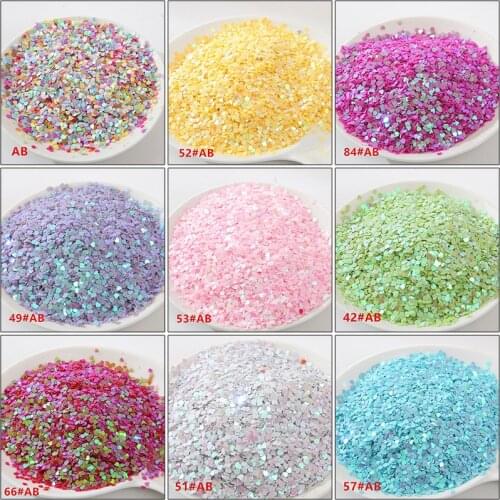 3mm Heart Shape Bulk Sequins Multicolor PVC Nail Art Accessories Wedding Dress Sewing Craft Clothes Decoration Dress Shoes DIY