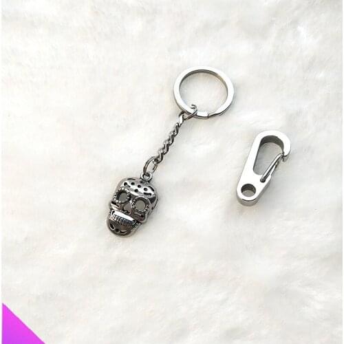 New Keychain 3D Skull Pendant Hip Hop Jewelry Men and Women Key Ring Key Chain Commodity Jewelry Gift Stainless Steel