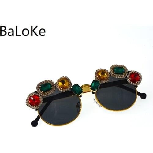 Oval Handmade Crystals Flowers Sunglasses Women Frame Tide Sunglasses Vintage Baroque Retro Sun Glasses Beach Sunglasses