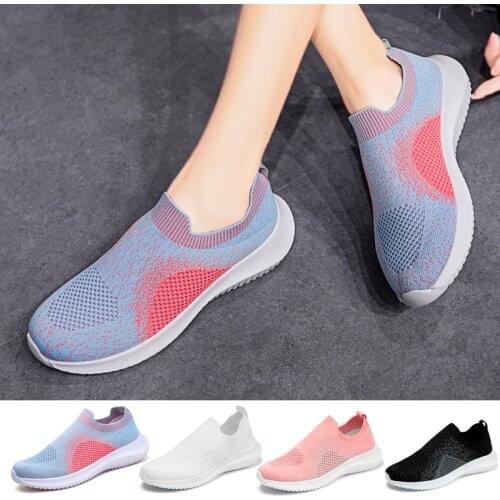 Womens Sports Shoes Ultra Light Summer Woman Tennis Shoes Breathable Mesh Flat Gym Sneakers Tenis Women Shoes 2020 Slip On Shoe