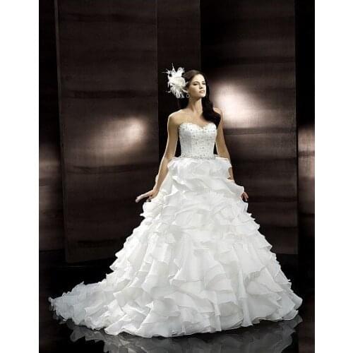 Free shipping lace features beaded A-line layers of organza extraordinary softness embellished sash wedding dress bridal gown